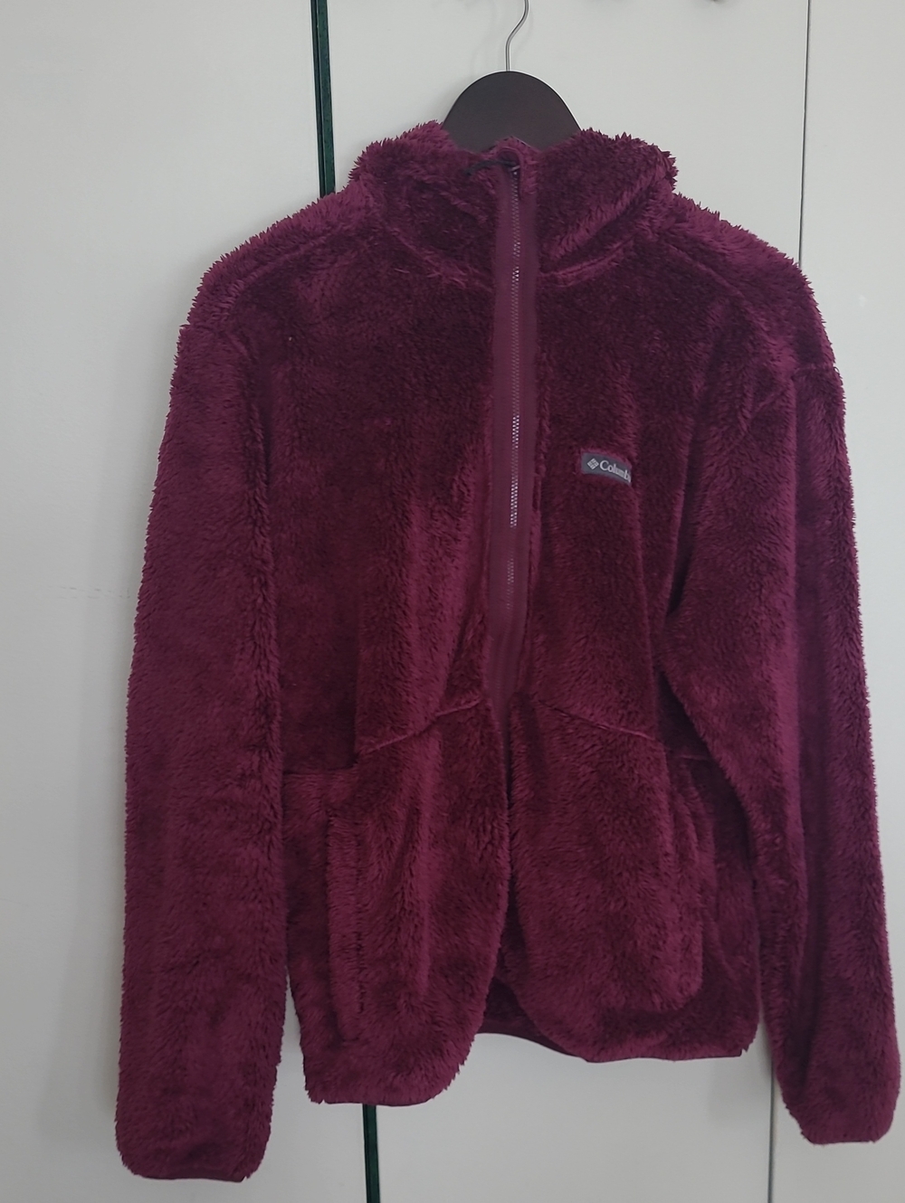 Columbia Womens Plush Full-Zip Hoodie in Burgundy